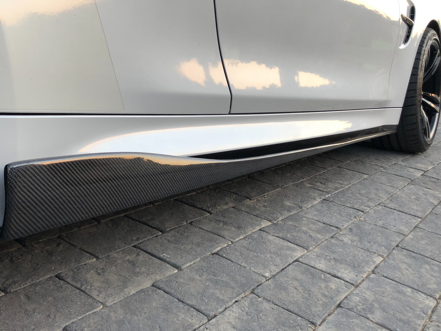 BMW Carbon Fibre Side Sill with Flap for BMW M4 F80 2014-2022
