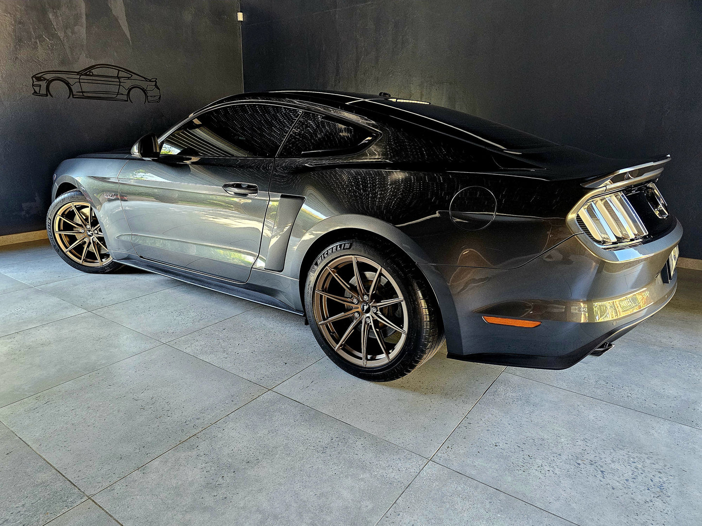 Ford Mustang 5.0 GT Eclipse Monoblock Concave Forged OEM Spec 19 inch (Price Per Rim)