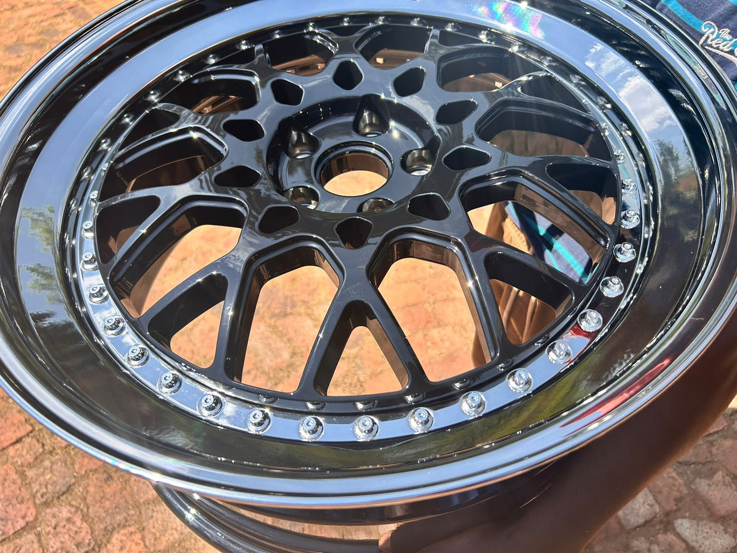 Merc C63 3 piece wheel (Fliora)(priced per wheel)