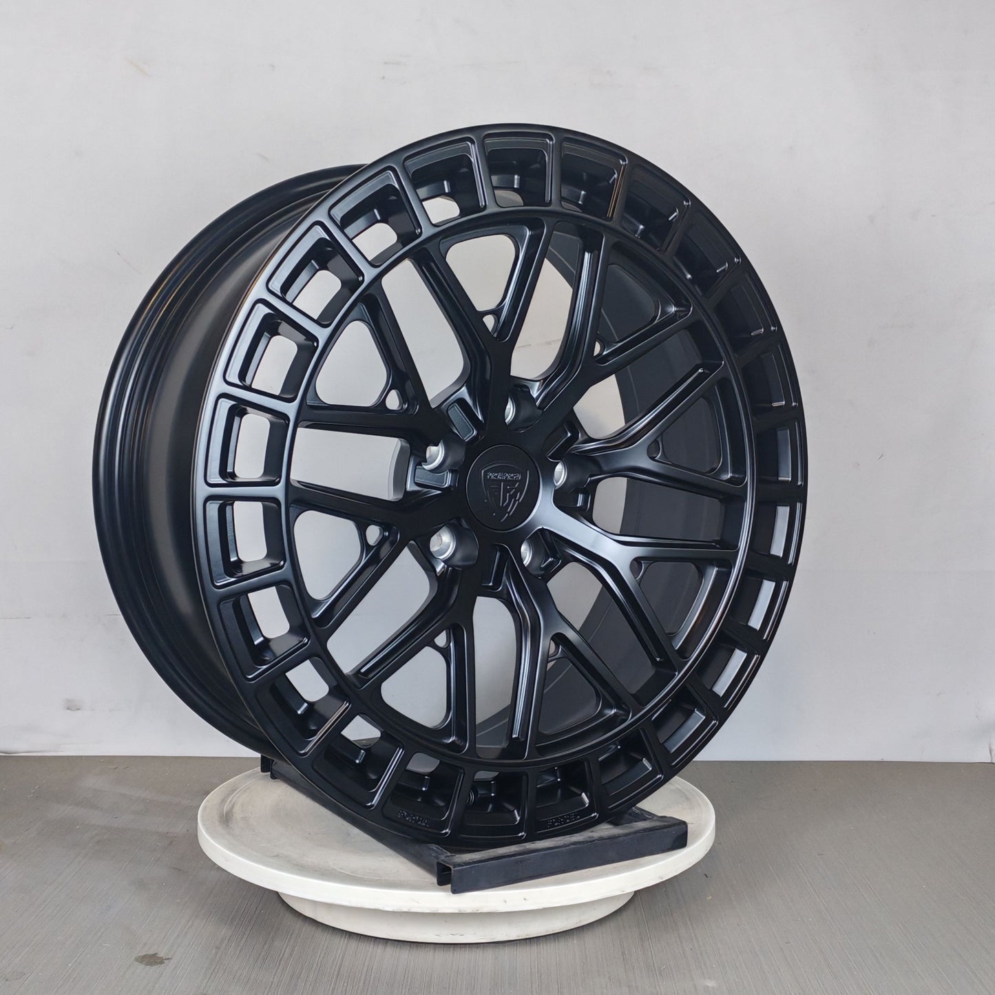 Land Rover Defender Monoblock Forged Wheel Voster (Price Per Rim) Deep Concave Low Offset (Copy)