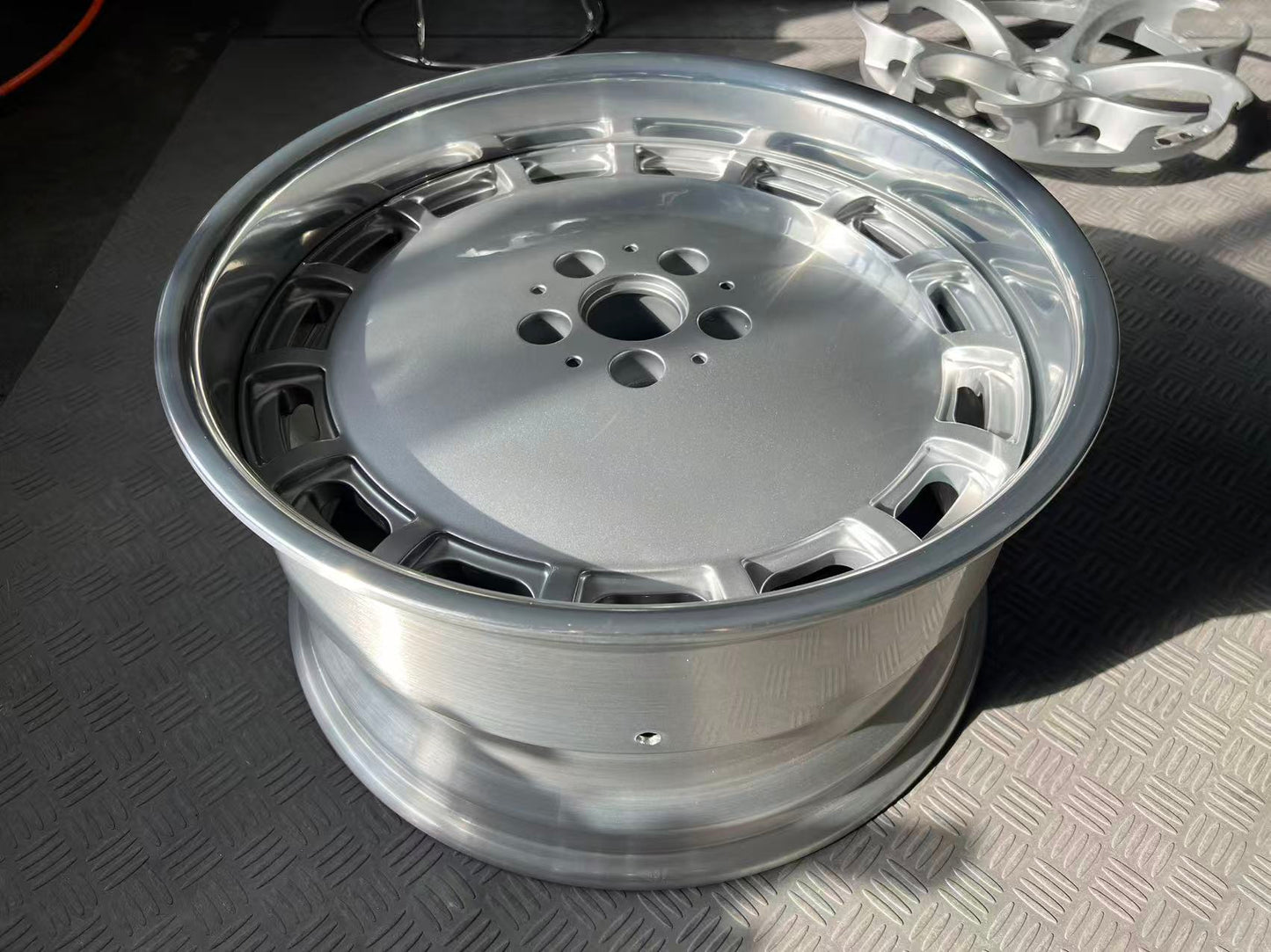 Original Merc 380 SEC 2 piece with polished barrel Forgia Forged Wheel