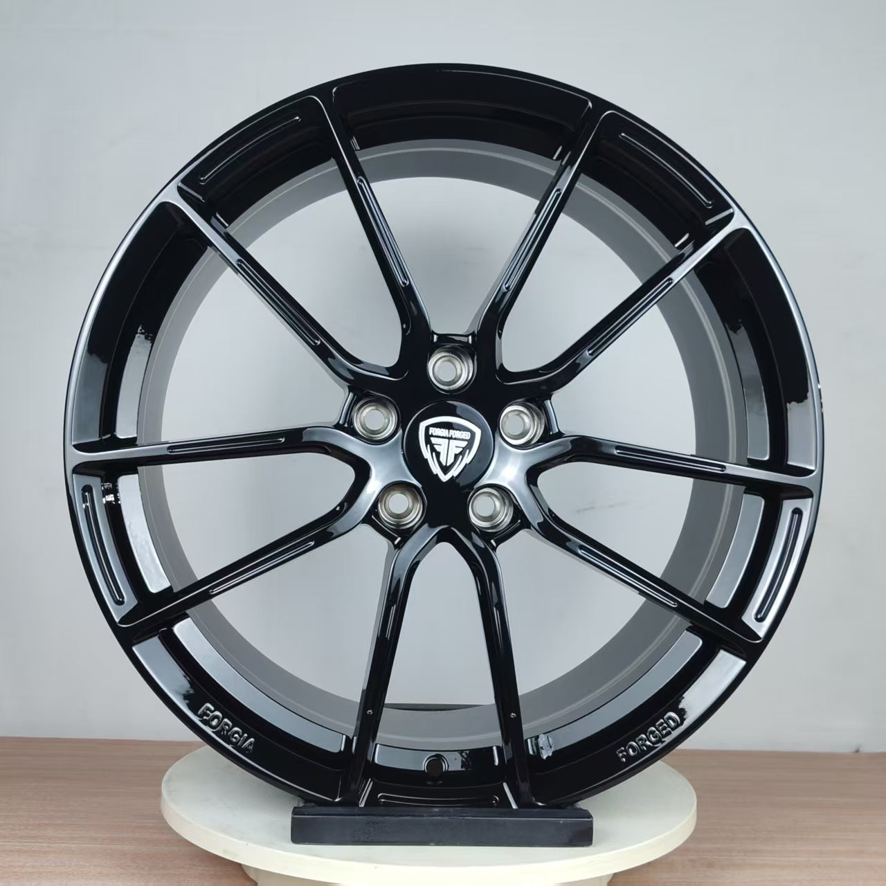Mercedes  BR190 GTS Forged Forgia Wheel Exhalt Design Flush Fit