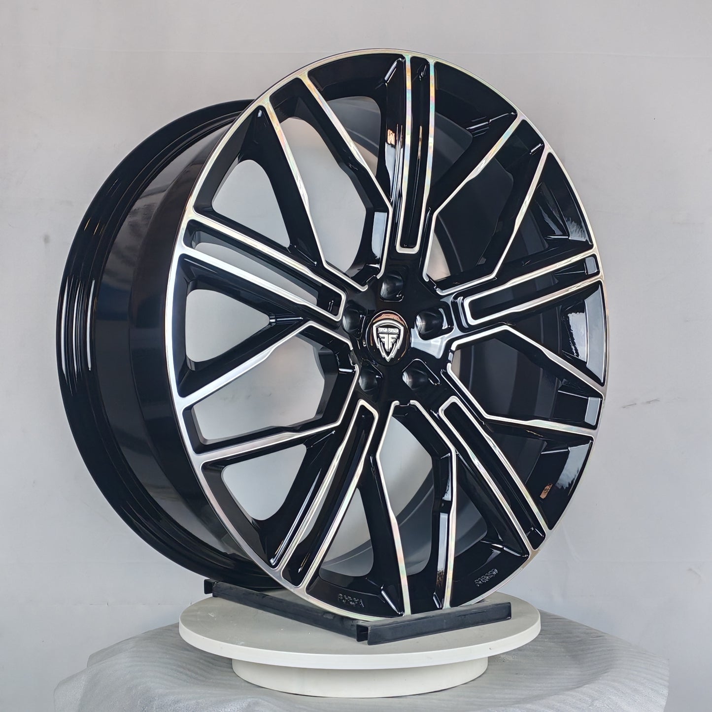 Range Rover Sport Forged Wheel Longhorn (Price Per Rim)