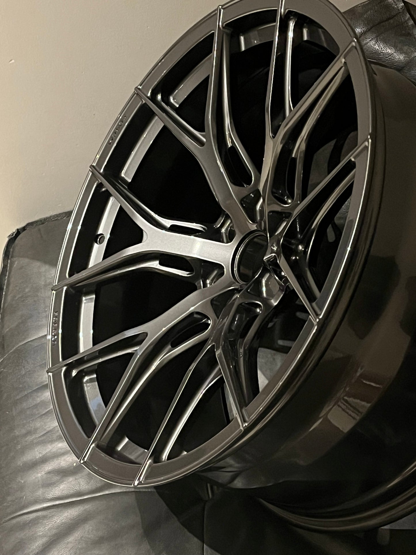 Amarok Forged Wheel Monoblock (Hannigen)   (Price Per Rim)