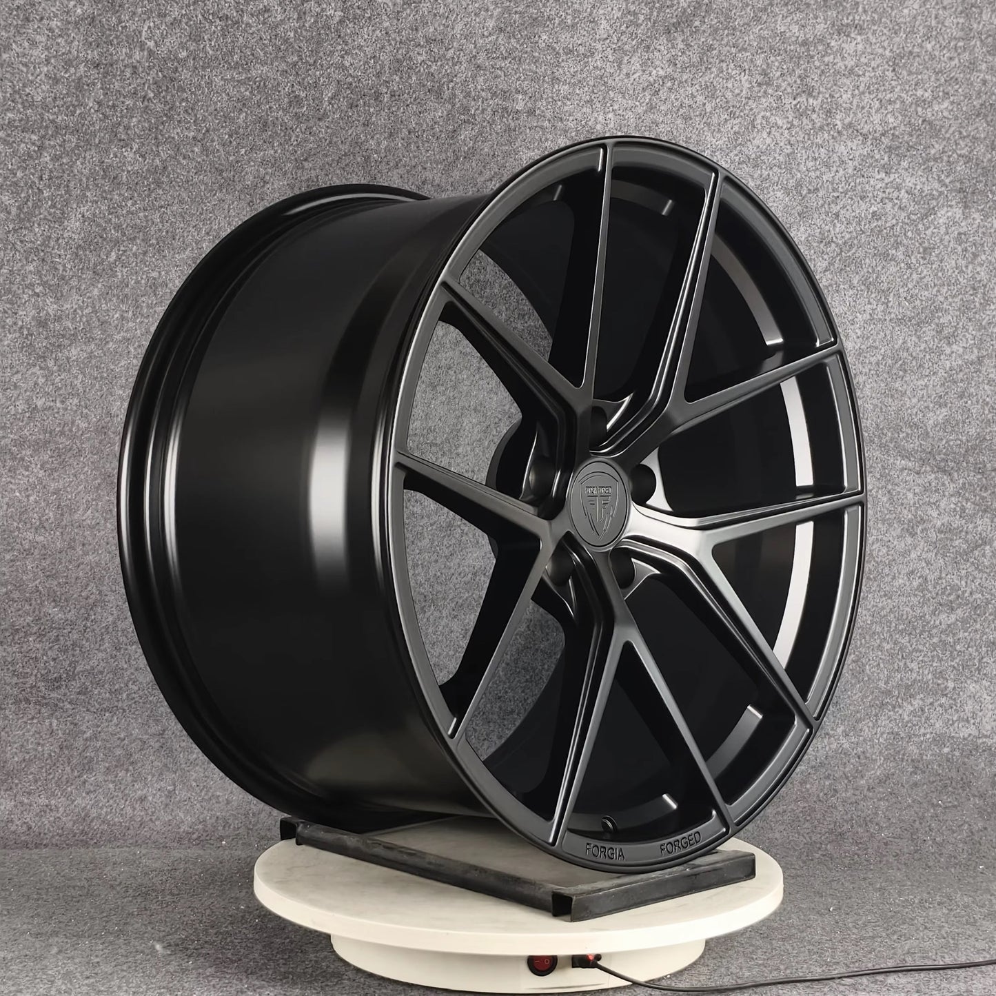 Chev Comaro MPH Wheel design Forgia Forged