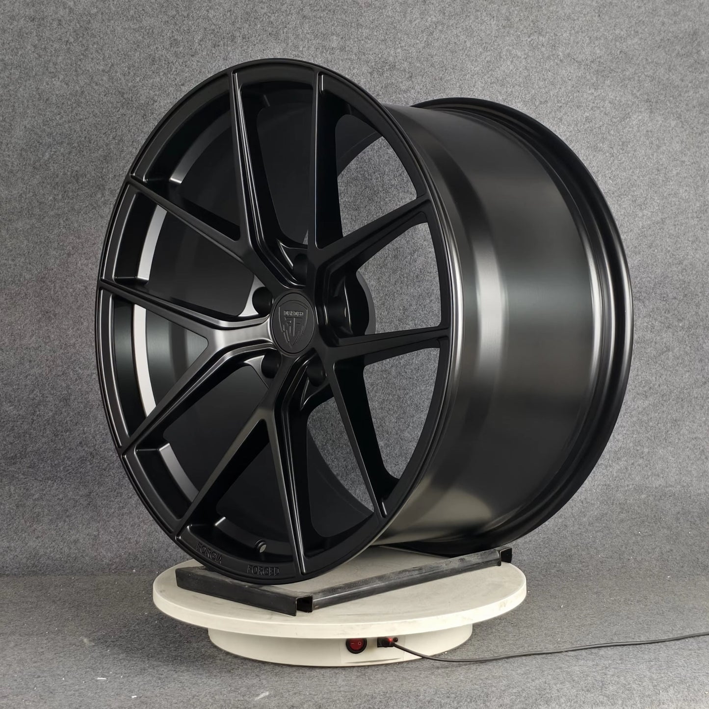 Chev Comaro MPH Wheel design Forgia Forged